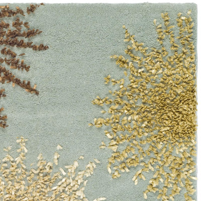 Safavieh Soho Light Blue/Multi Rug