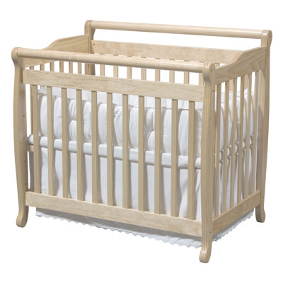 DaVinci Emily Mini 2-in-1 Convertible Crib in Natural