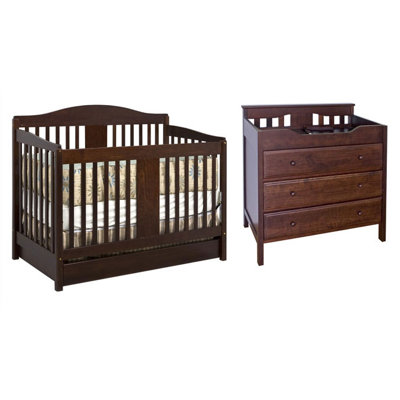 DaVinci Richmond Three Piece Convertible Crib Nursery Set with Toddler Rail in Espresso