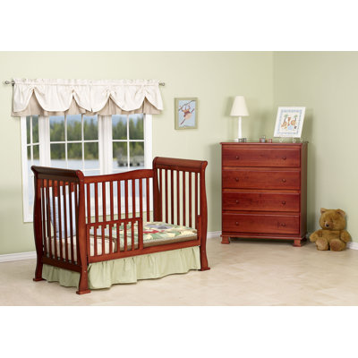 DaVinci Reagan Three Piece Convertible Crib Nursery Set with Toddler Rail in Cherry