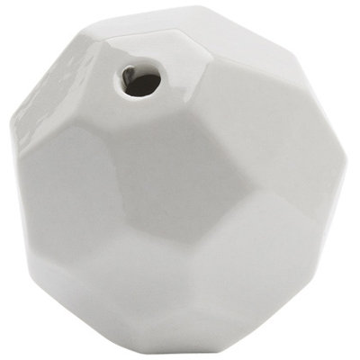 Makkum Pearl Necklace in White Collection by Alexander van Slobbe