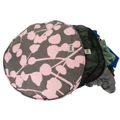 Molly Mutt La Vie En Rose Round Cat Duvet