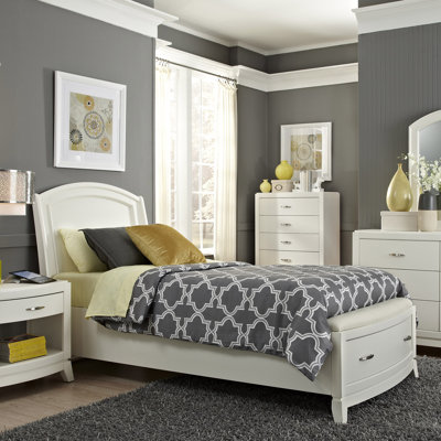Storage Platform Bed by Liberty Furniture -image