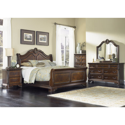 Highland Court Sleigh Bedroom Collection by Liberty Furniture -image