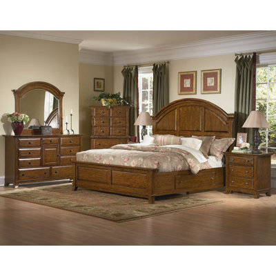 kathy ireland Home by Vaughan Pilgrimage Chest