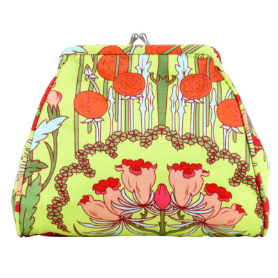 Amy Butler Nora Clutch