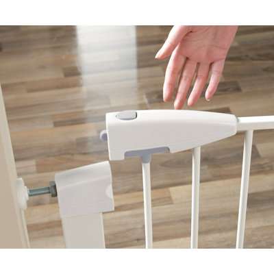 Munchkin Easy-Close Metal Gate