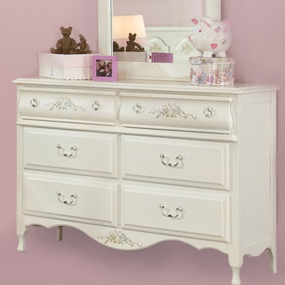 American Woodcrafters Summerset 6-Drawer Dresser