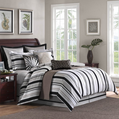Hampton Hill Pine Manor Bedding Collection