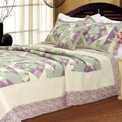 Lancaster Patchwork Quilt Collection in Purple