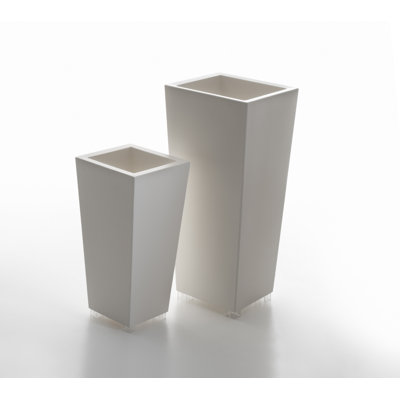 Serralunga Kabin Planter