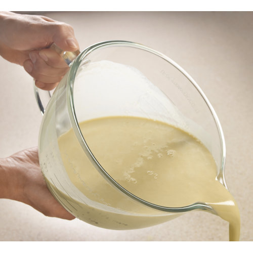 KitchenAid 5 Qt. Glass Bowl with Measurement Markings, Pour Spout & Lid
