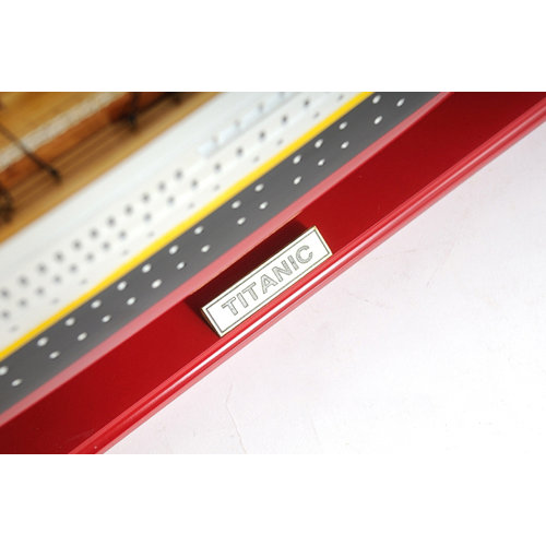 Old Modern Handicrafts Lage Titanic Painted Model Ship