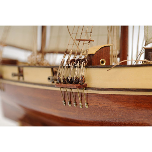 Old Modern Handicrafts Harvey Model Boat