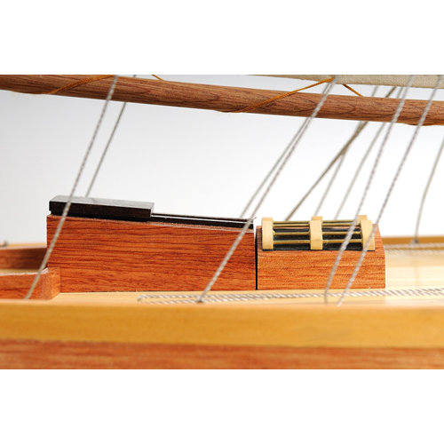 Old Modern Handicrafts Small Penduick Model Boat