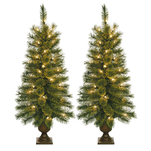 3 5 green artificial christmas tree with 35 clear lights 3 5 green artificial christmas tree with 35 clear lights