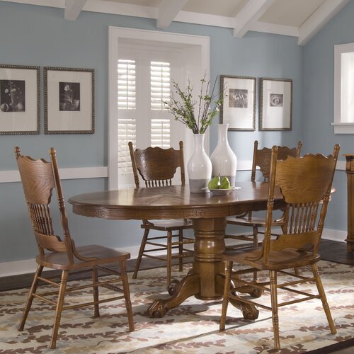 Liberty Furniture Nostalgia Casual Dining Table