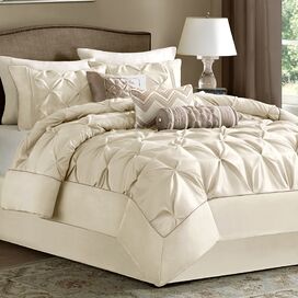 Quebec 3 Piece Coverlet Set in Ivory