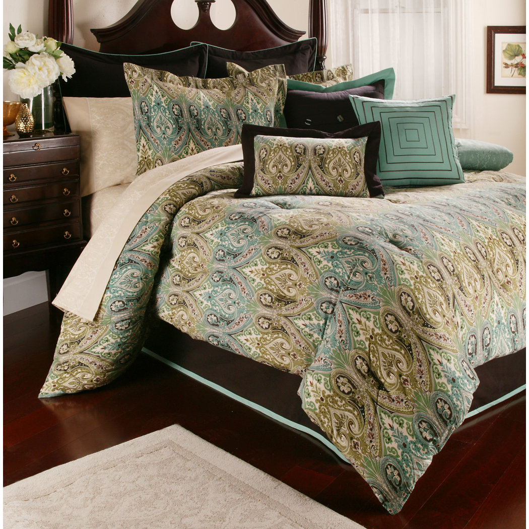 blue and brown bedding