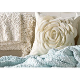7 Pretty Accents for a Spring Home Makeover