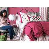 Hot Pink Teen Bedroom Decor