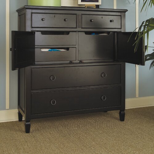 Universal Furniture Summer Hill 7 Drawer Dressing Chest