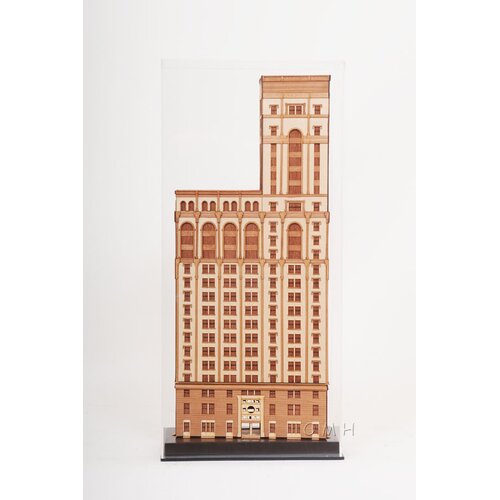 Old Modern Handicrafts Old New York Time Building Sculpture