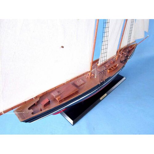 Handcrafted Model Ships Bluenose 2 Sailing Model Yacht