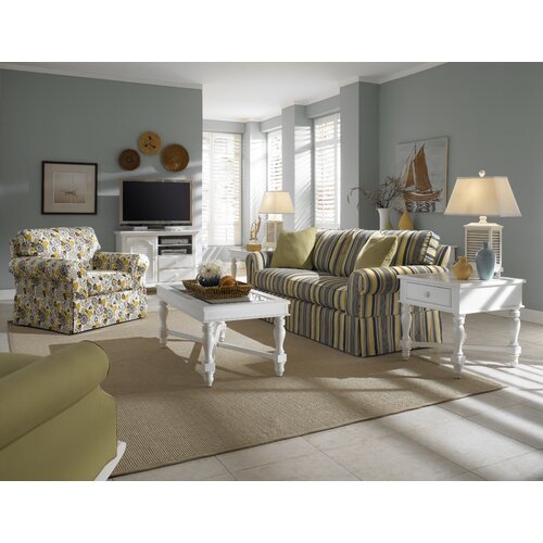 Broyhill® Mirren Harbor Coffee Table Set