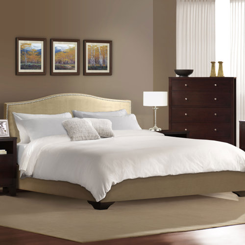 LifeStyle Solutions Signature Bedroom Magnolia Platform Bedroom