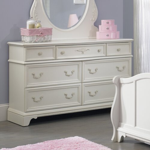 Liberty Furniture Arielle 7 Drawer Dresser