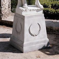 Grande Laurel Pedestal